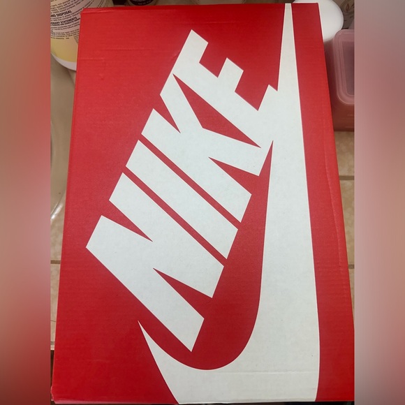 Nike AirMax Excee. Men’s size 11. GREAT condition. Worn ONCE. - Picture 7 of 7